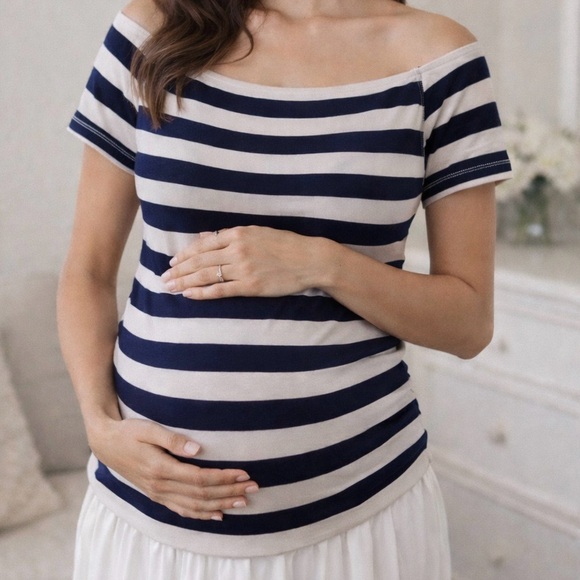 Isabel Maternity by Ingrid & Isabel Tops - ♥️Isabel Maternity by Ingrid & Isabel Navy and White Striped Short Sleeve Tee